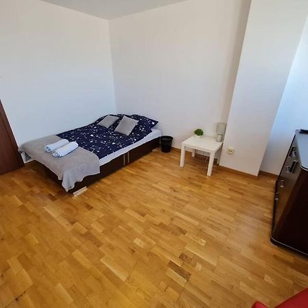 Fantastic Waw - S Pokoj 1 Varşova Dış mekan fotoğraf